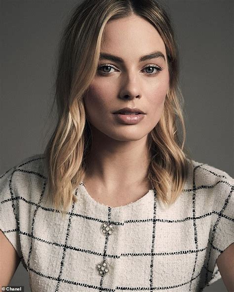 interview with chanel new igner|Interview With Margot Robbie, The New Face Of CHANEL N°5.